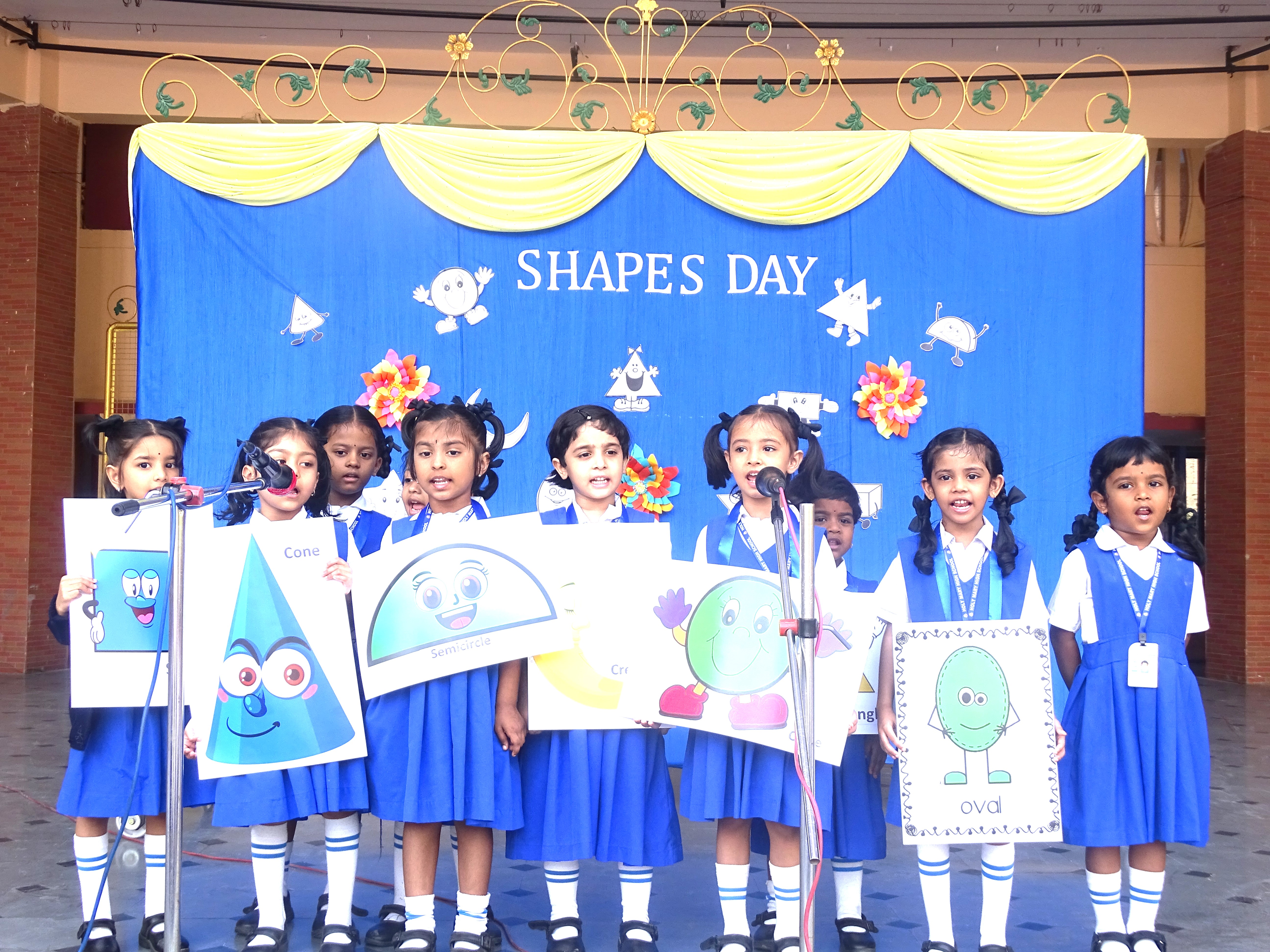 4-Aug-Shapes day (preprimary)-25-26